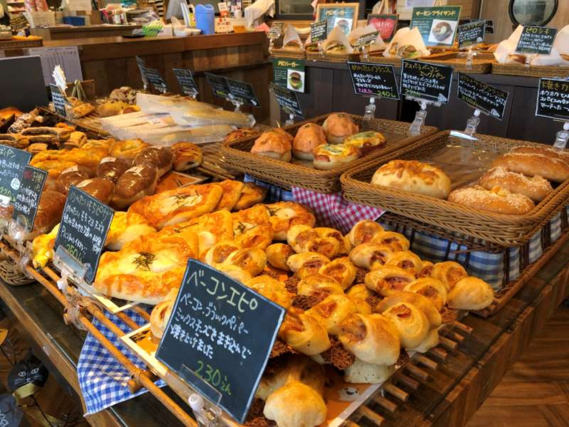 グルメなドライバー集団、足竜！！